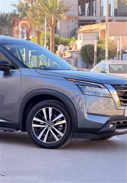 نيسان باثفايندر